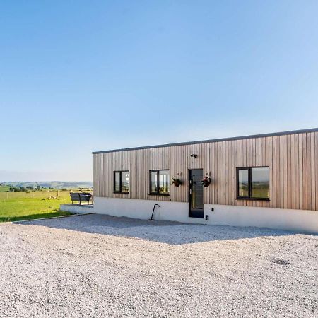 2-Bed Modern Bungalow - Outstanding Country Views هاروغايت المظهر الخارجي الصورة